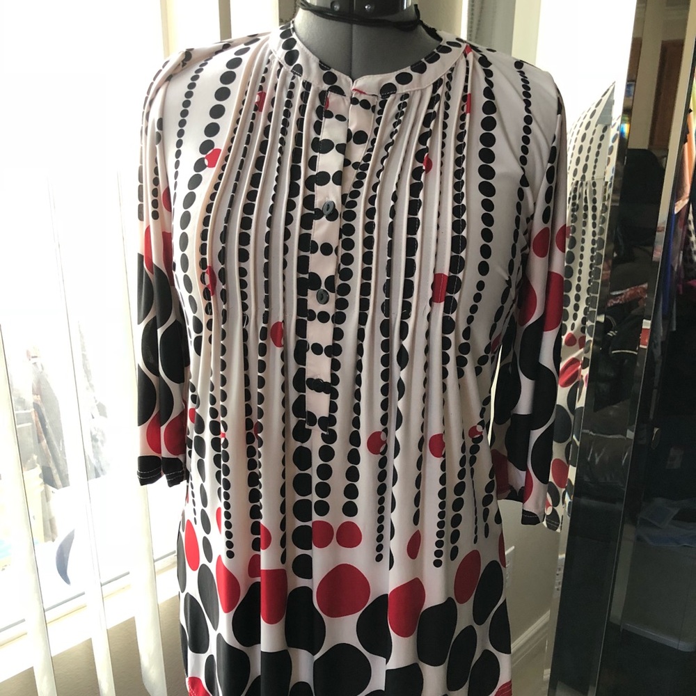 REBORN Dress with 3/4 Sleeves